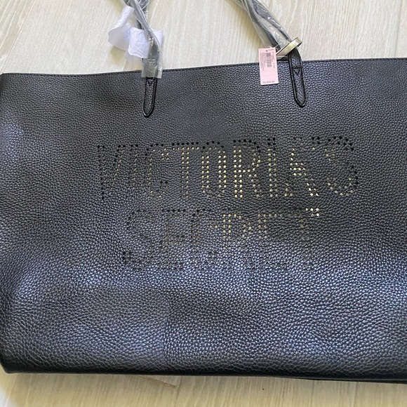 Victoria secret bag with xtra lace panty - Picture 1 of 8